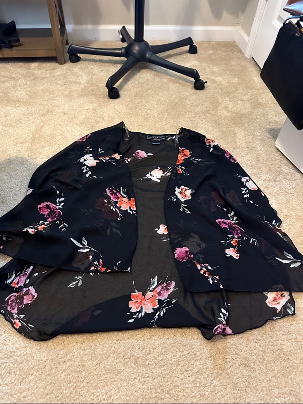 Polly & Esther Black Floral Duster with Pink Blooms